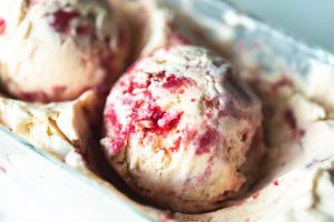 strawberry daquiry tiramisu ice cream
